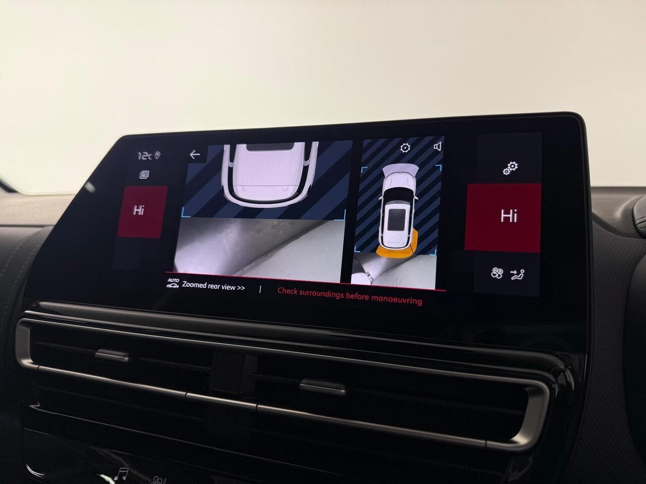 Citroen C5 Aircross thumbnail Infotainment System