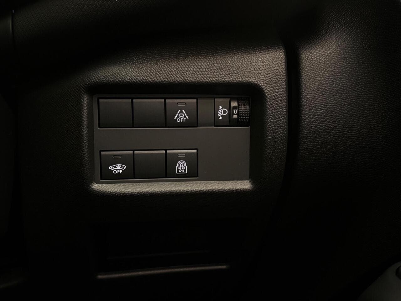 Citroen C5 Aircross thumbnail Misc Controls