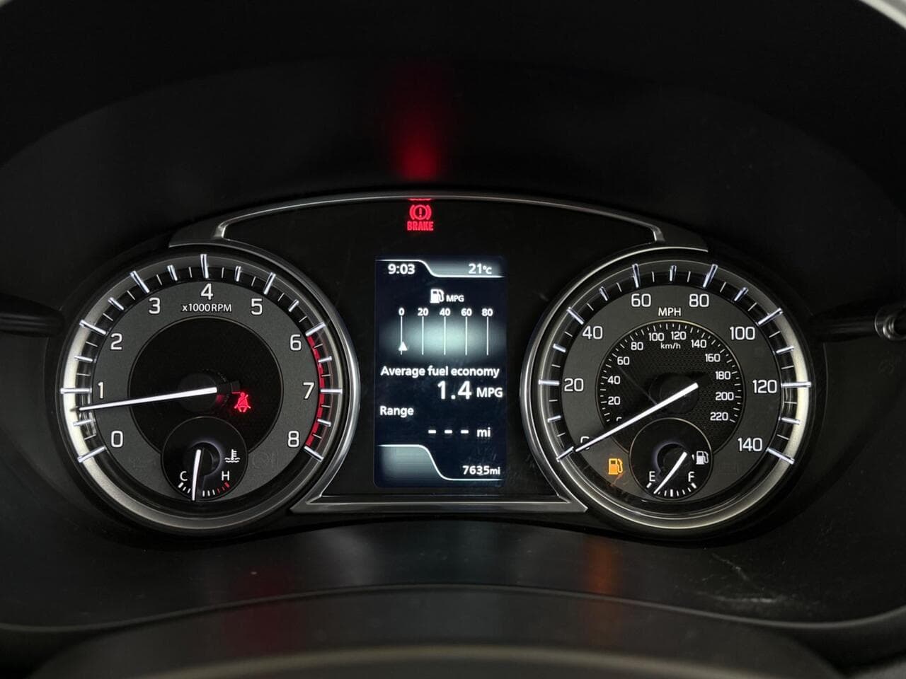 Suzuki S-Cross thumbnail Driver Instruments