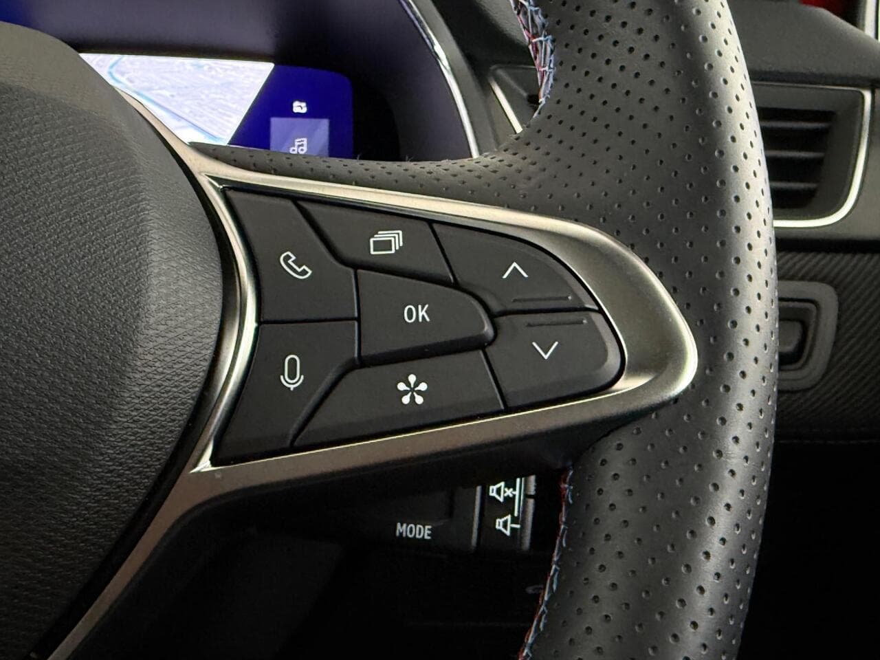 Renault Symbioz thumbnail Misc Controls