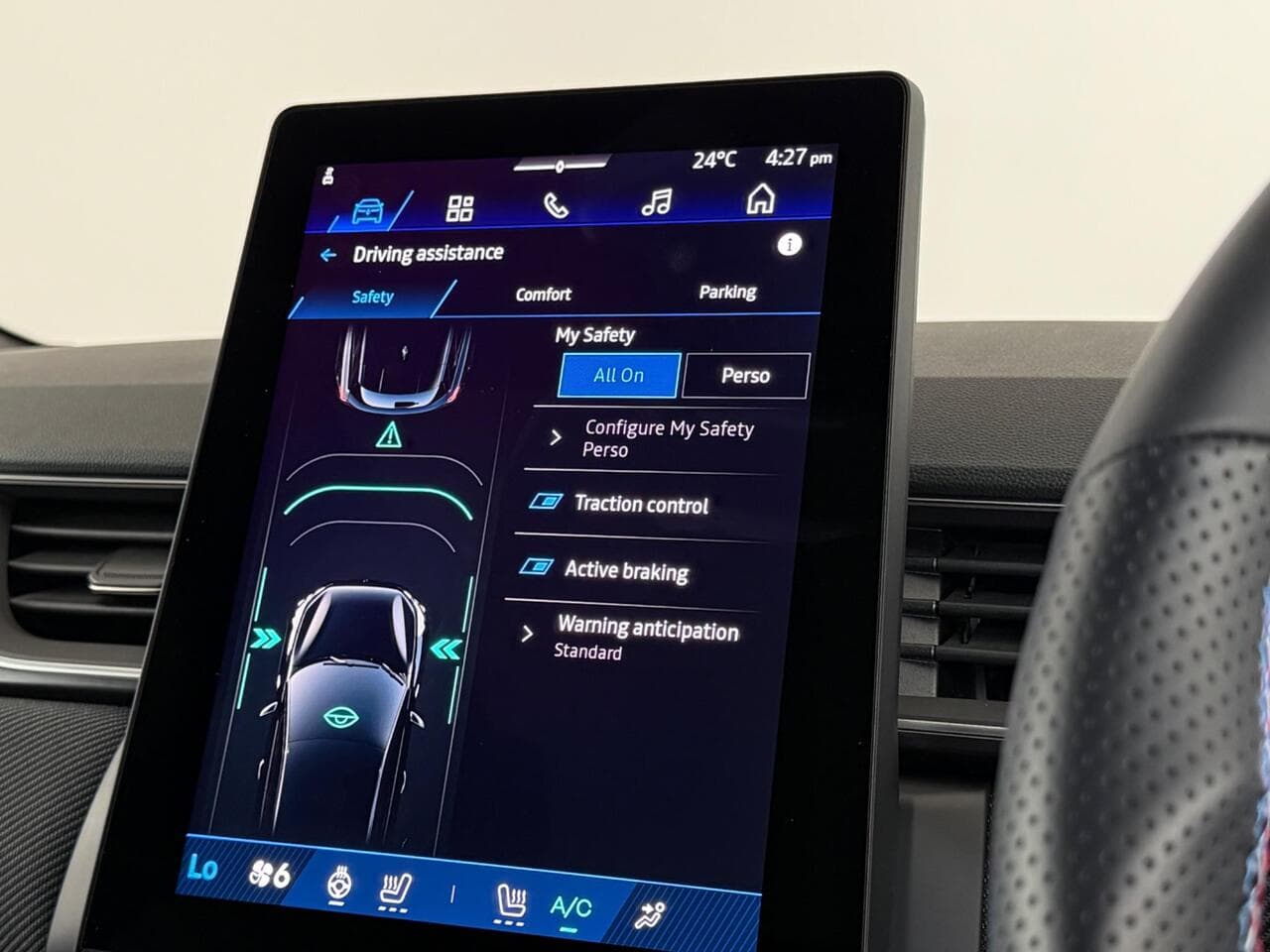 Renault Symbioz thumbnail Infotainment System