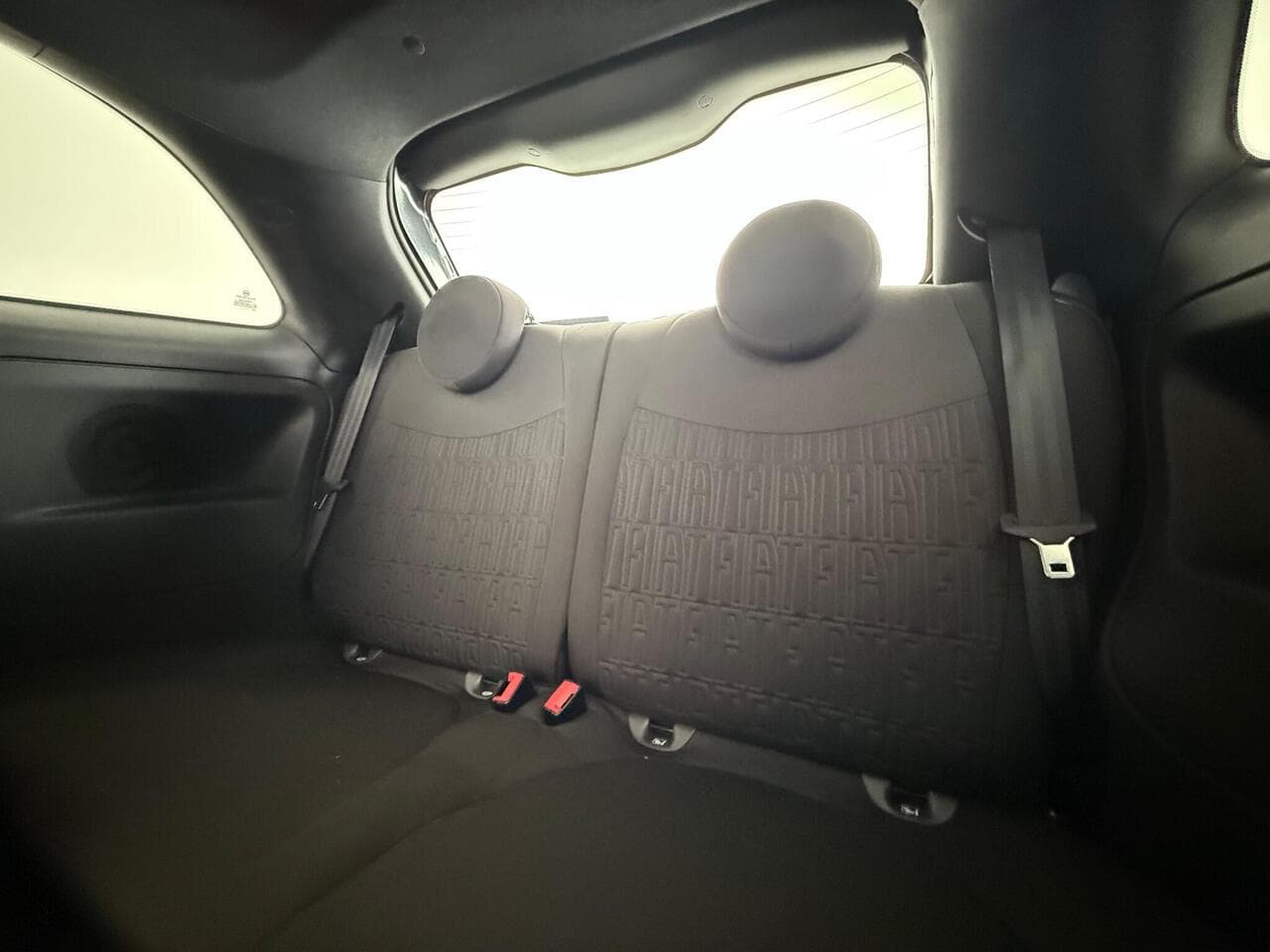 Fiat 500 thumbnail Seats Rear