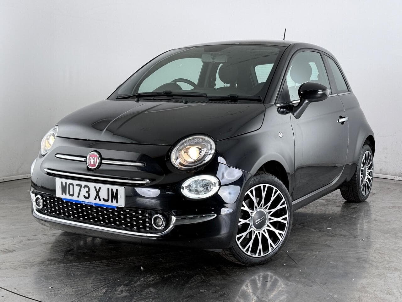 Fiat 500 thumbnail Front Left