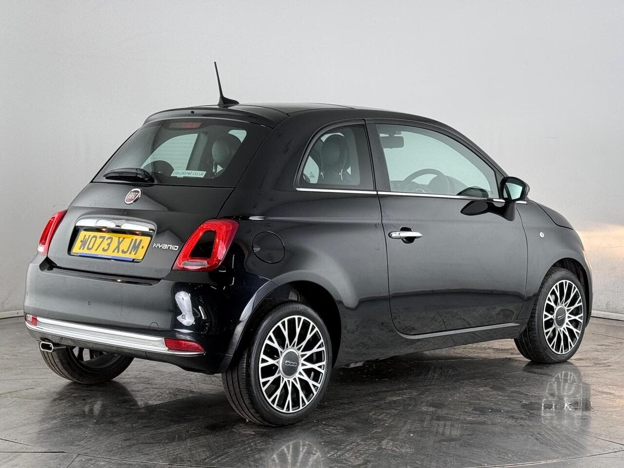 Fiat 500 thumbnail Rear Right